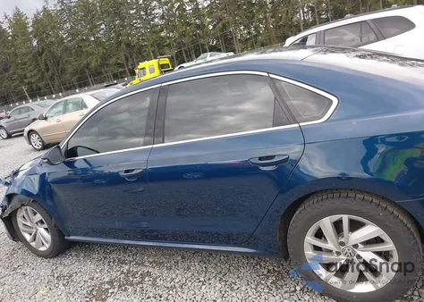 2018 Volkswagen Passat 2.0T Se from USA, damaged, VIN 1VWBA7A3XJC019577